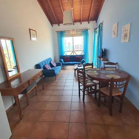 Fantasea Beachfront 103 Lachi